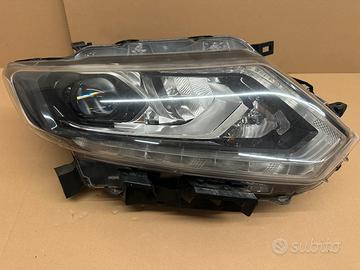 Faro fanale anteriore full led Nissan X-trail T32