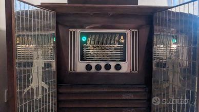 Radio d'epoca Magnadyne SV 85