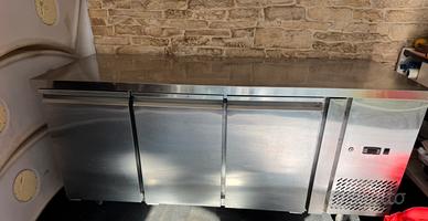 banco refrigerato 3 porte € 800