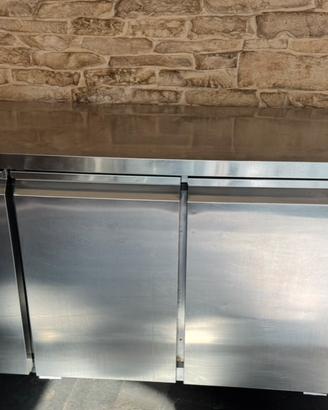 banco refrigerato 3 porte € 800