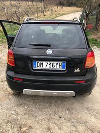 Fiat sedici