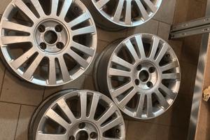 4 Cerchi in lega da 16 per citroen C4