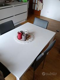 Tavolo allungabile