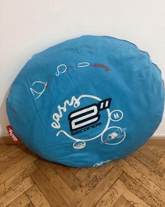 Kit Campeggio : Tenda Quechua + 2 Sacchi a pelo