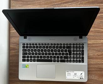 NoteBook ASUS R541U Intel i3-6006U - NVIDIA 920