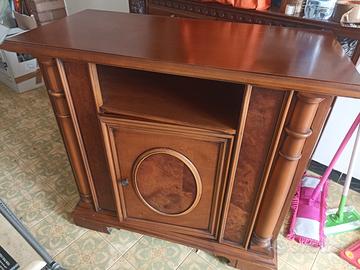 Mobiletto in legno 