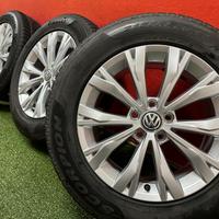 Cerchi VW Tiguan Gomme Inver 99% Pirelli 215 65 17