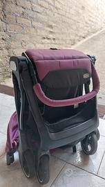 passeggino color prugna chicco