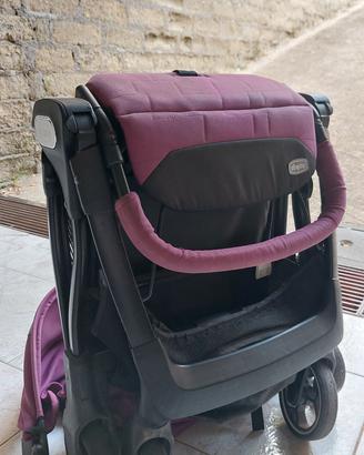 passeggino color prugna chicco