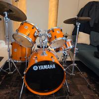 batteria  yamaha stage custom+ aste e piatti