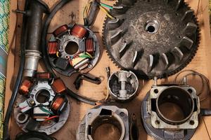 pezzi di ricambiio vespa e ape piaggio