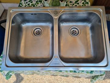 Lavello inox da cucina