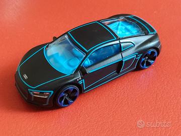 AUDI R8 1:58
