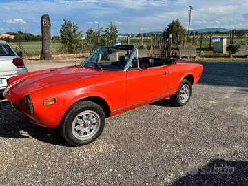 Fiat 124 Spider 1976