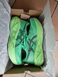 asics novablast 5 42.5