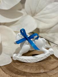 Cavalluccio a dondolo in gesso ceramico