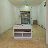 Locale commerciale uso ufficio o negozio ca 68 mq
