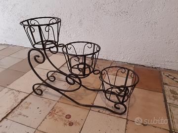 Fioriera portavasi in ferro battuto per 3 vasi