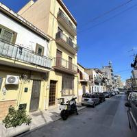 Cruillas/Via Conceria - Quadrivani con terrazzino