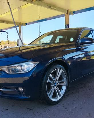 BMW serie 3  320D 184 CV anno 2012 