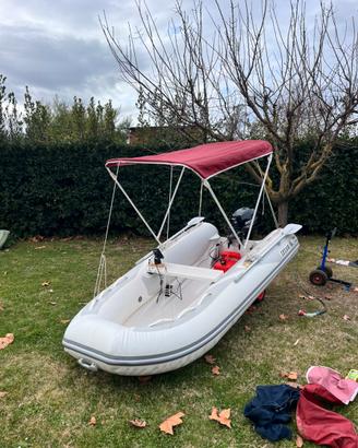 Gommone selva t325v e motore mercury 9.9