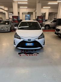Toyota Yaris 1.5 Hybrid 5 porte Business