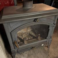 Stufa a legna EFEL “Harmony 3” molto potente 16 kW