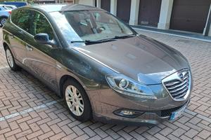 Lancia Delta 1.6cc 120cv diesel 