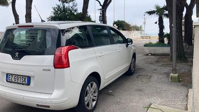 Auto omologata autocarro