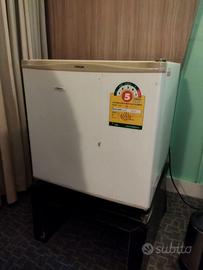 Frigorifero compatto Toshiba