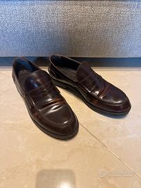 Scarpa college in pelle taglia 43