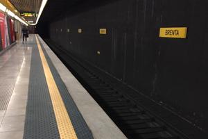 Stanza privata in zona Brenta M3-470 euro mensili