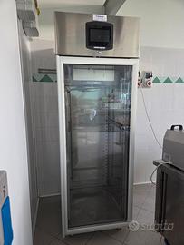 STAGIONATORE