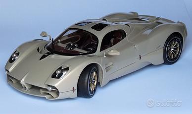 Pocher Pagani Utopia rinascimento lucido scala 1:8