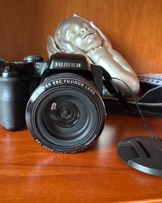 Fujifilm Finepix S8500