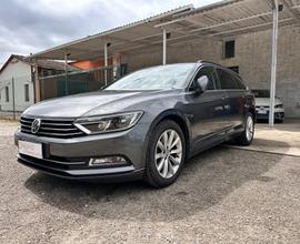 Volkswagen Passat 2.0 TDI DSG Highline BlueMotion 