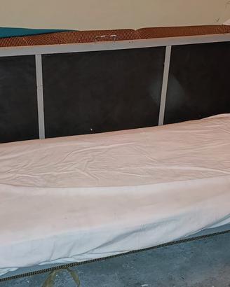 salotto divano +2 poltrone