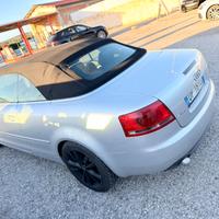 Audi A4 B8 cabriolet