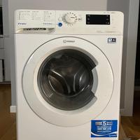 Indesit  Innex 7kg