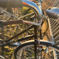 Biciclrtta nuova con freni a bachetta