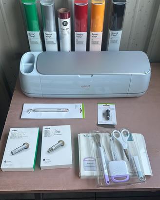 Cricut Maker 3 in garanzia + accessori