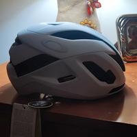 casco Oakley aro 5 race 