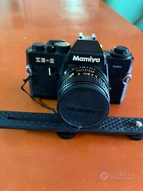 Macchina fotografica vintage reflex 35 mm Mamiya Z