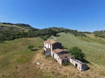 TERRENO A CASTELLALTO