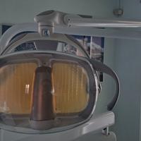 Lampada dentista riunito Kavo scialitica alogena