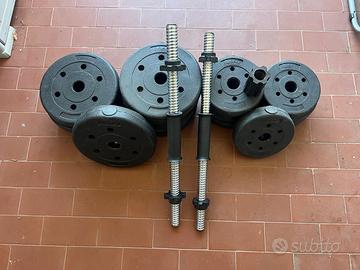 Set di pesi ed elastici