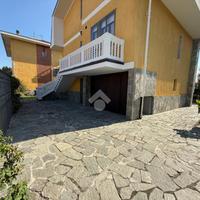 BIFAMILIARE A CANDIOLO