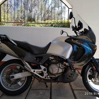 Honda Varadero VL1000 FMI