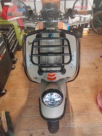 vespa 300 gtv