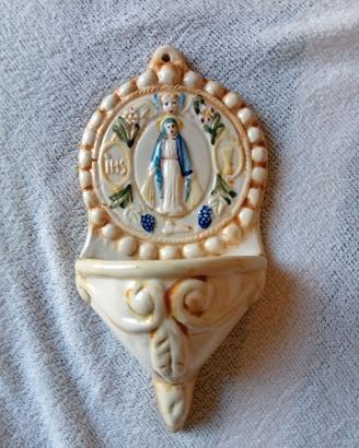 Acquasantiera in ceramica di Caltagirone dipinta a